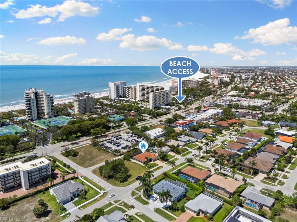 724 Seagrape Dr, Marco Island