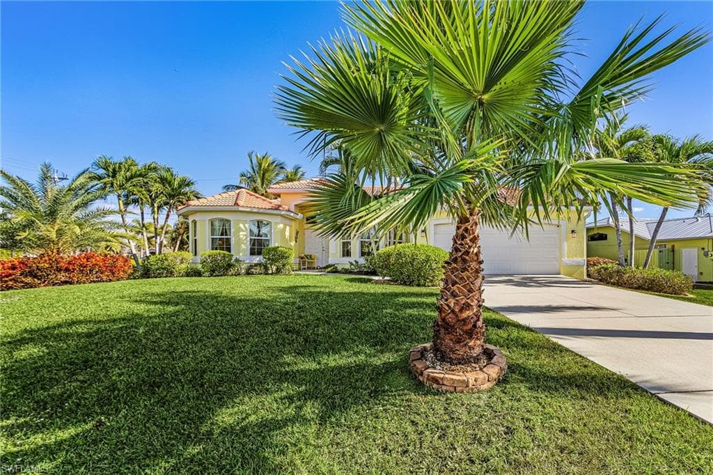 3433 7th Ln, Cape Coral, photo 2