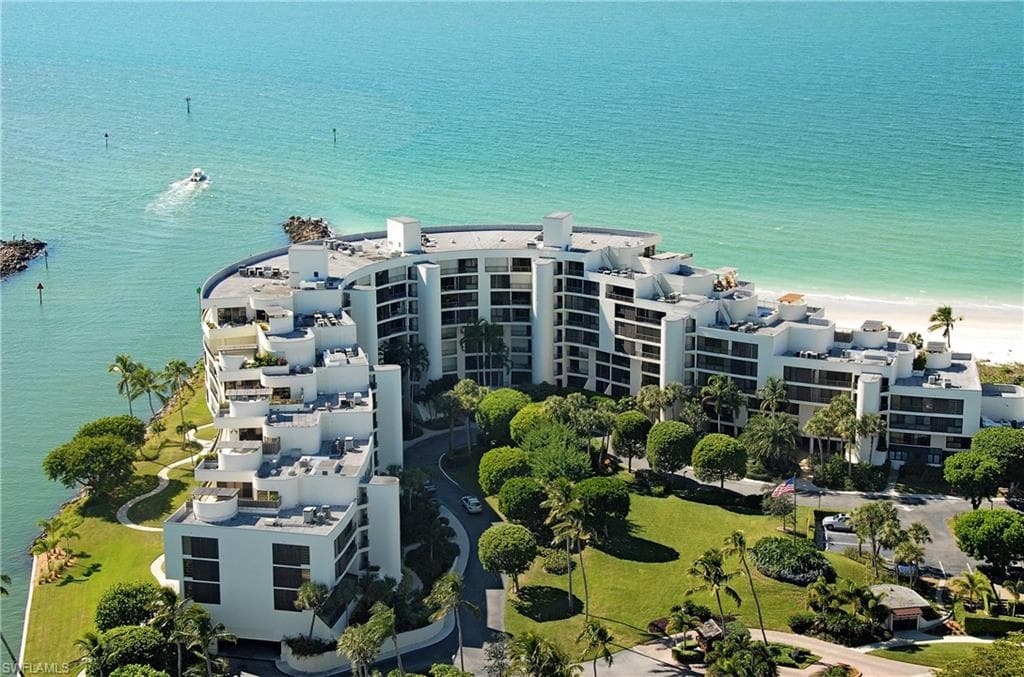 2388 Gulf Shore Blvd #204, Admiralty Point