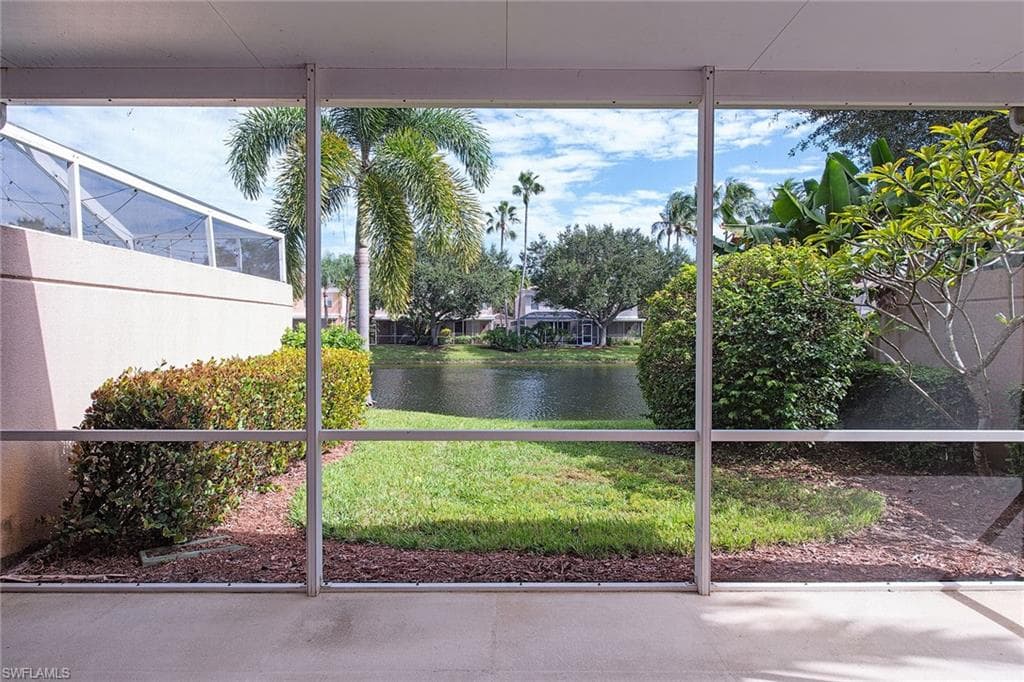 5697 Cove Cir #42, Naples, photo 3