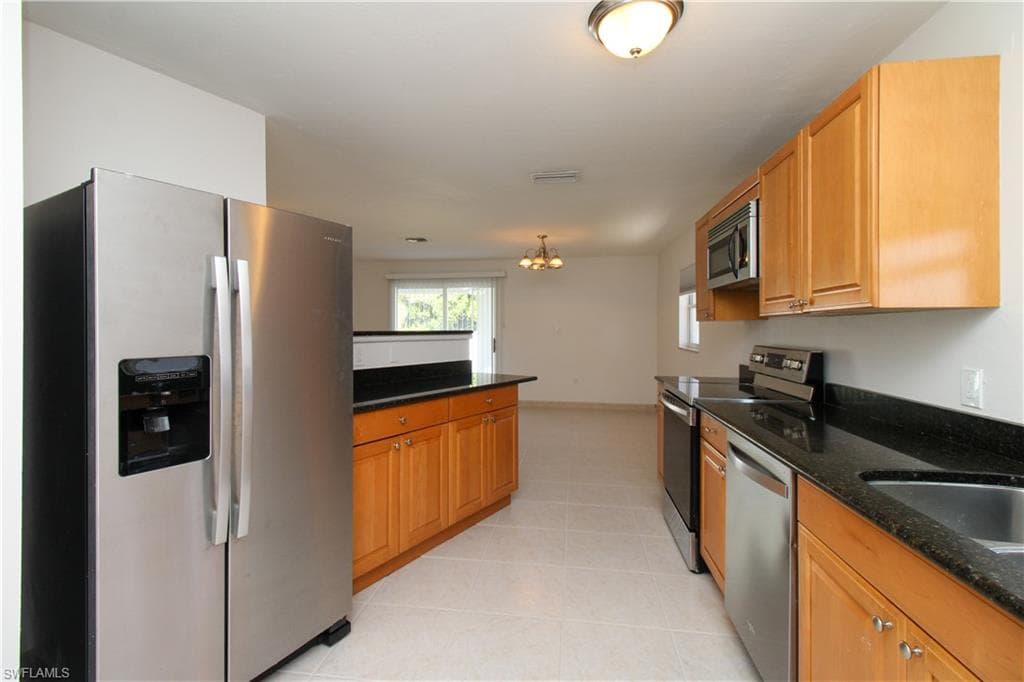 615 108th Ave, Naples