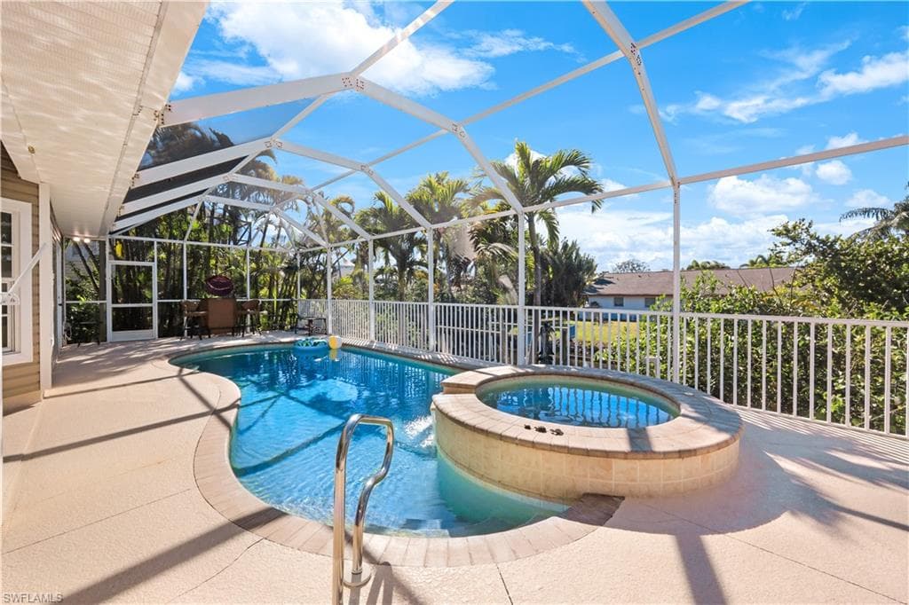 27160 Flamingo Dr, Bonita Springs