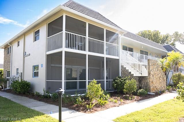 601 Periwinkle Way #d5, Sanibel, photo 2