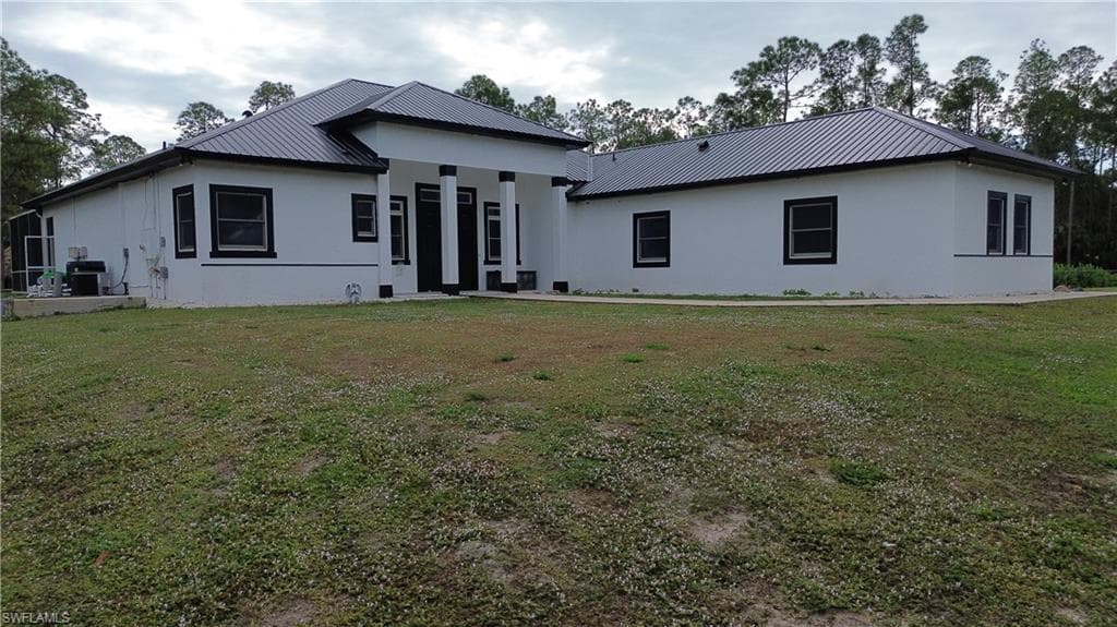 570 31st St, Naples, photo 3