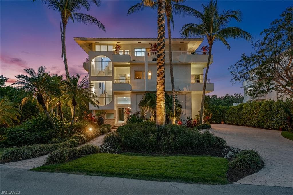 616 Waterside Dr, Marco Island, photo 2