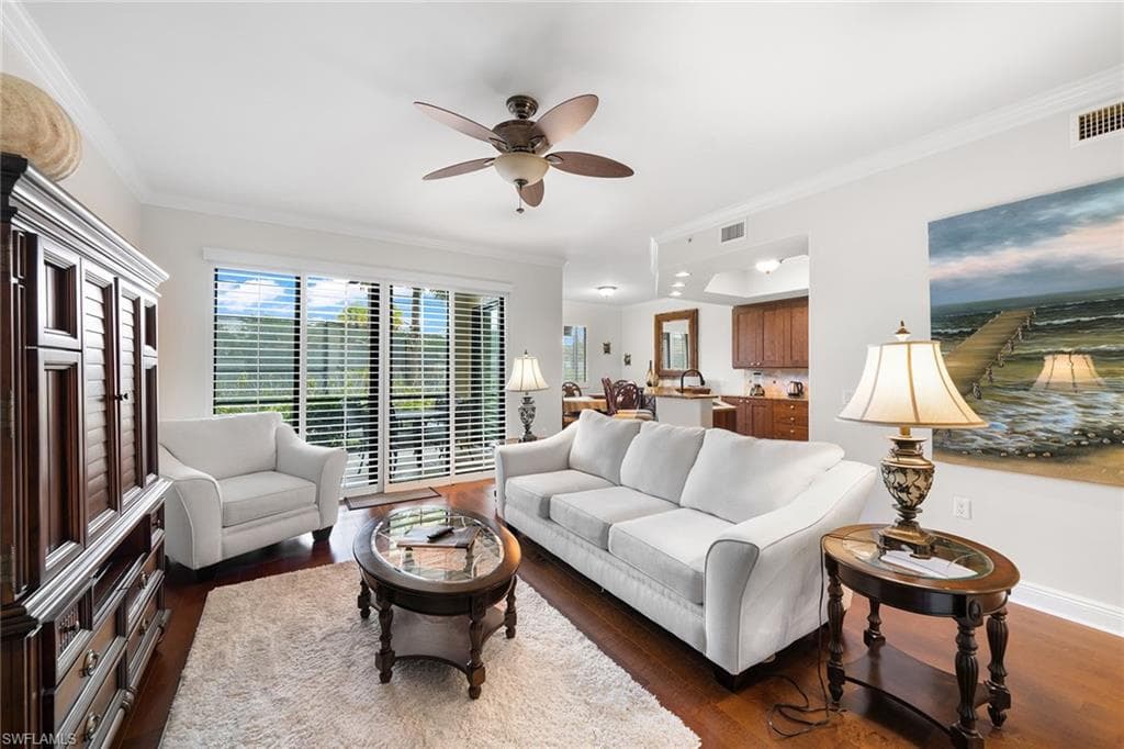 1015 Sandpiper St #d105, Naples, photo 2