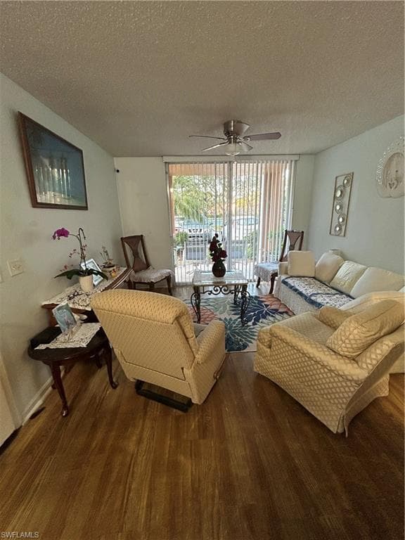 1150 Wildwood Lakes Blvd #8-107, Naples