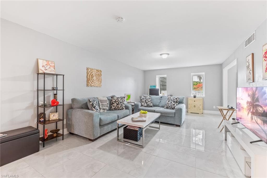 1724 Bald Eagle Dr #512c, Naples