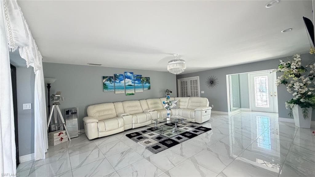 1709 44th Ter, Cape Coral, photo 3