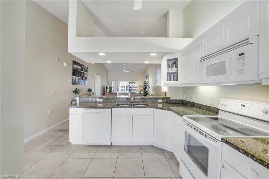 2373 Hidden Lake Ct #8110, Naples