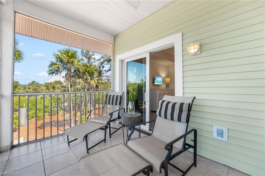 241 Violet Dr, Sanibel, photo 3