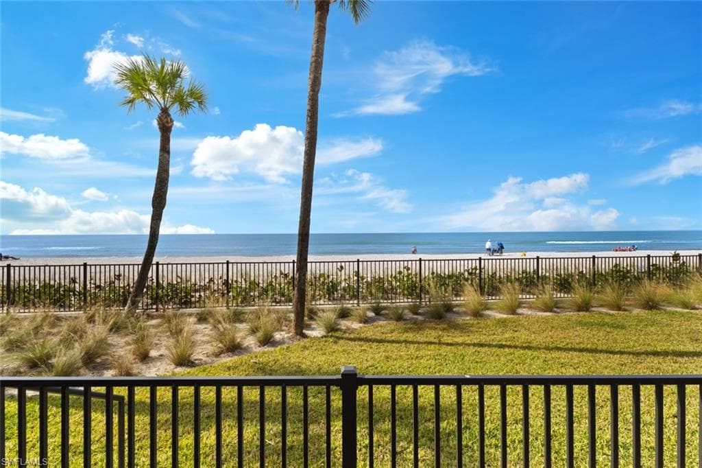 3399 Gulf Shore Blvd #111, Naples, photo 3