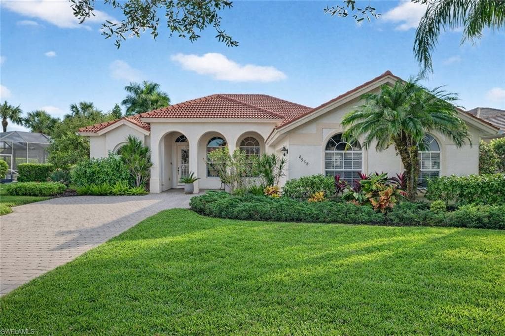 8968 Morgan Ct, Naples, photo 3