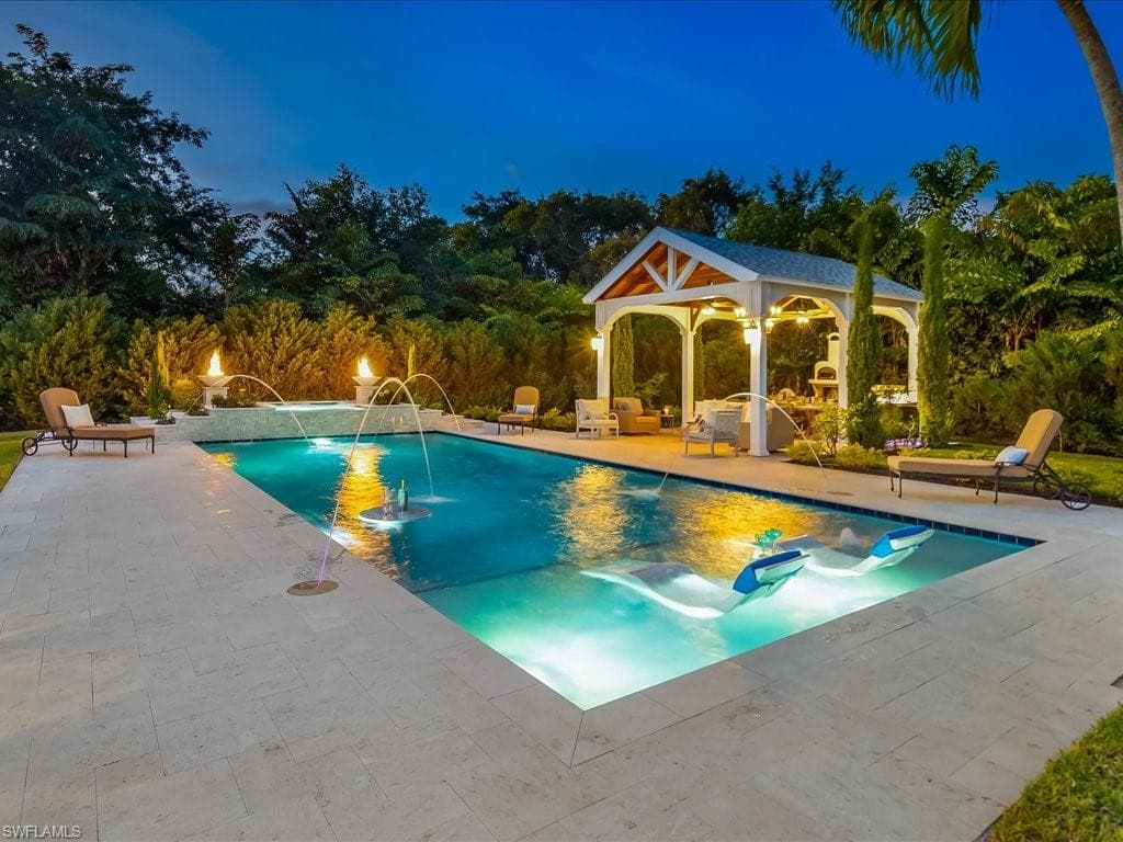 624 Ridge Dr, Naples, photo 2