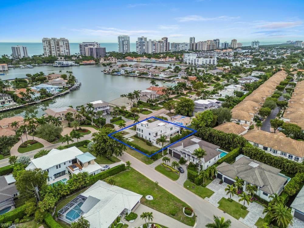 3800 Crayton Rd, Naples, photo 3