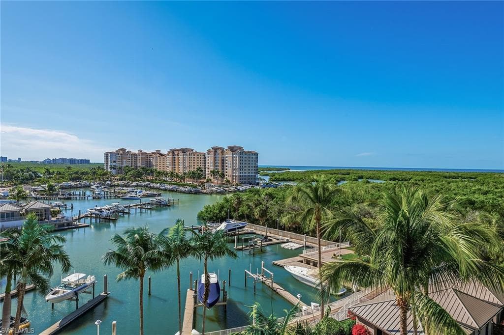13675 Vanderbilt Dr #707, Naples, photo 2