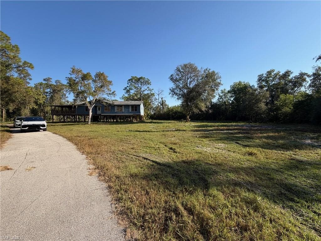13761 Sophomore Ln, Fort Myers