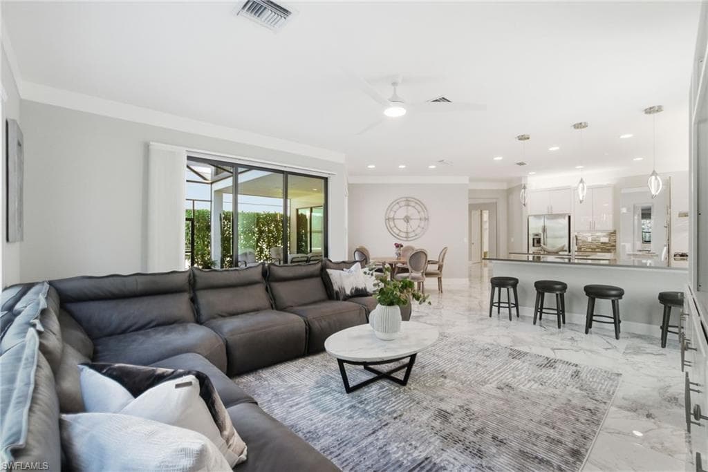 4654 Kensington Cir, Naples, photo 3