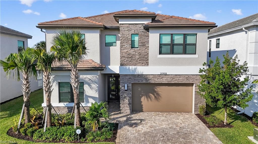 20908 Thistle Leaf Ln, Estero