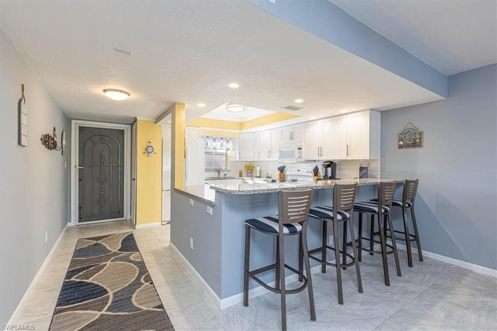 344 Charlemagne Blvd #f203, Naples