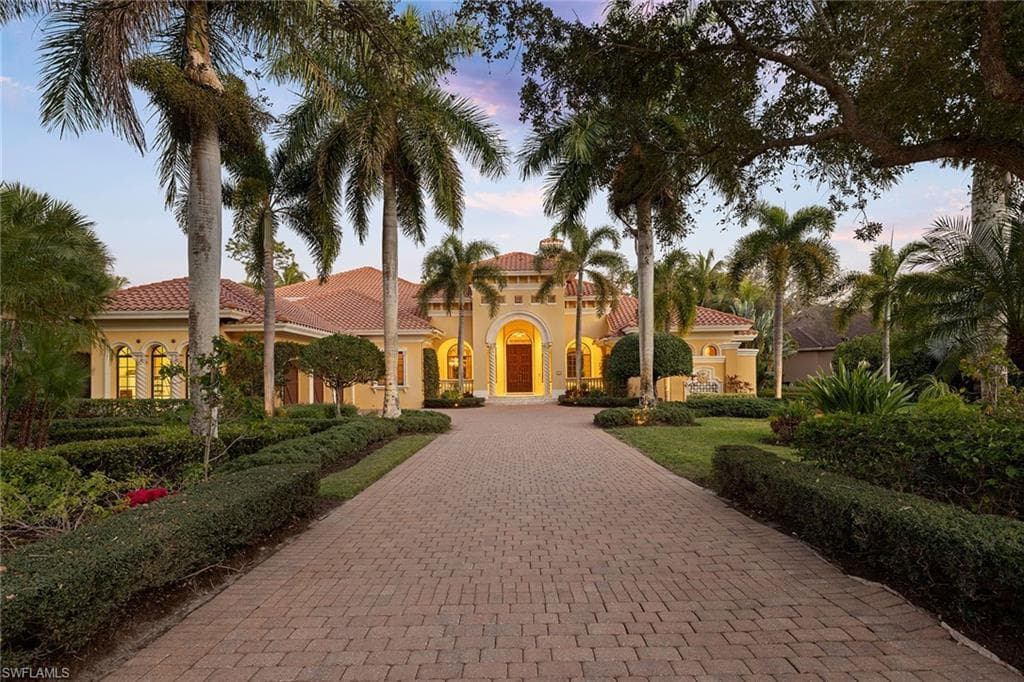 15192 Brolio Way, Naples