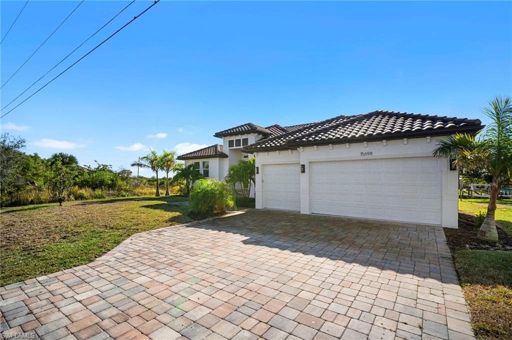 15698 Meacham Cir, Port Charlotte, photo 3