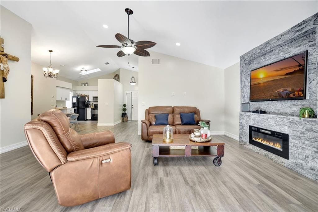 25120 Fairway Dunes Ct, Bonita Springs, photo 2