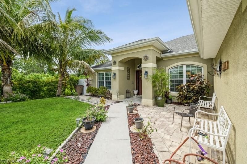 3106 4th St, Lehigh Acres, photo 2