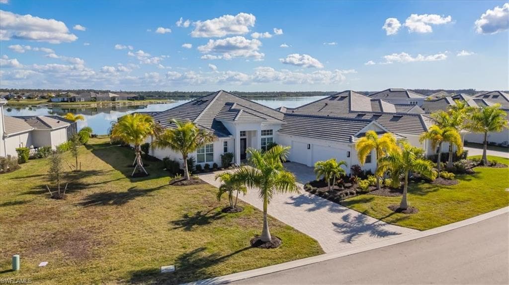 17244 Blue Sapphire Dr, Fort Myers, photo 2