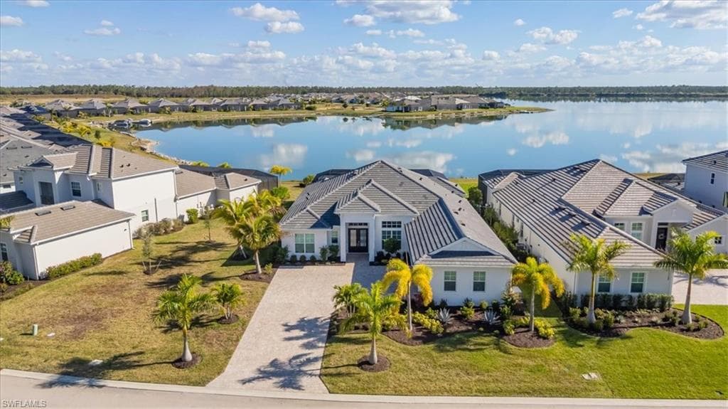 17244 Blue Sapphire Dr, Fort Myers, photo 3