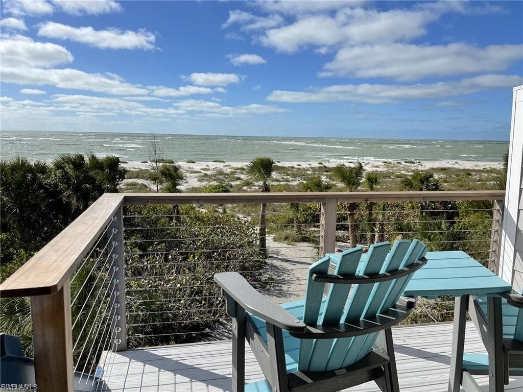 640 Gulf Ln #4, Captiva