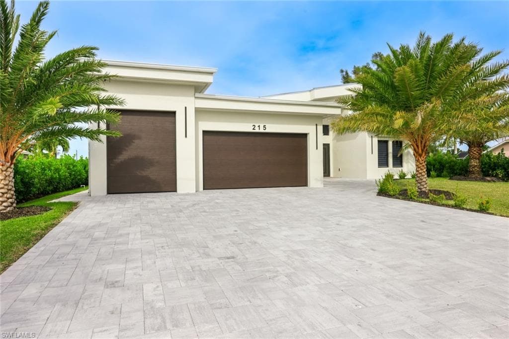 215 28th Ter, Cape Coral, photo 2
