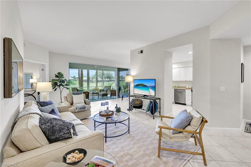 9261 Palmetto Ridge Dr #102, Estero