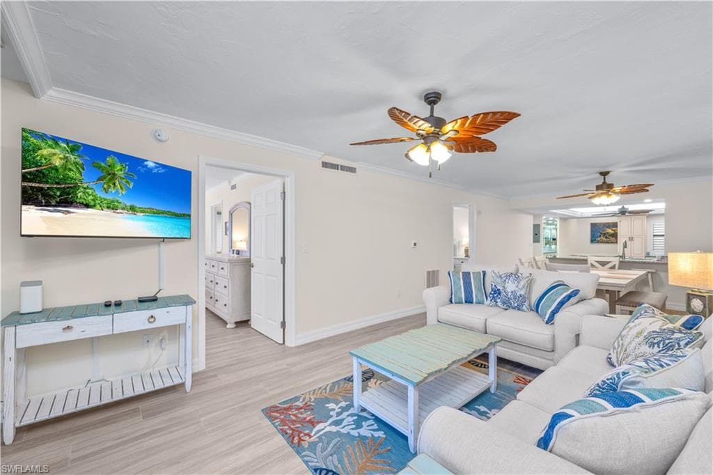 2445 Gulf Dr #4e, Sanibel, photo 3
