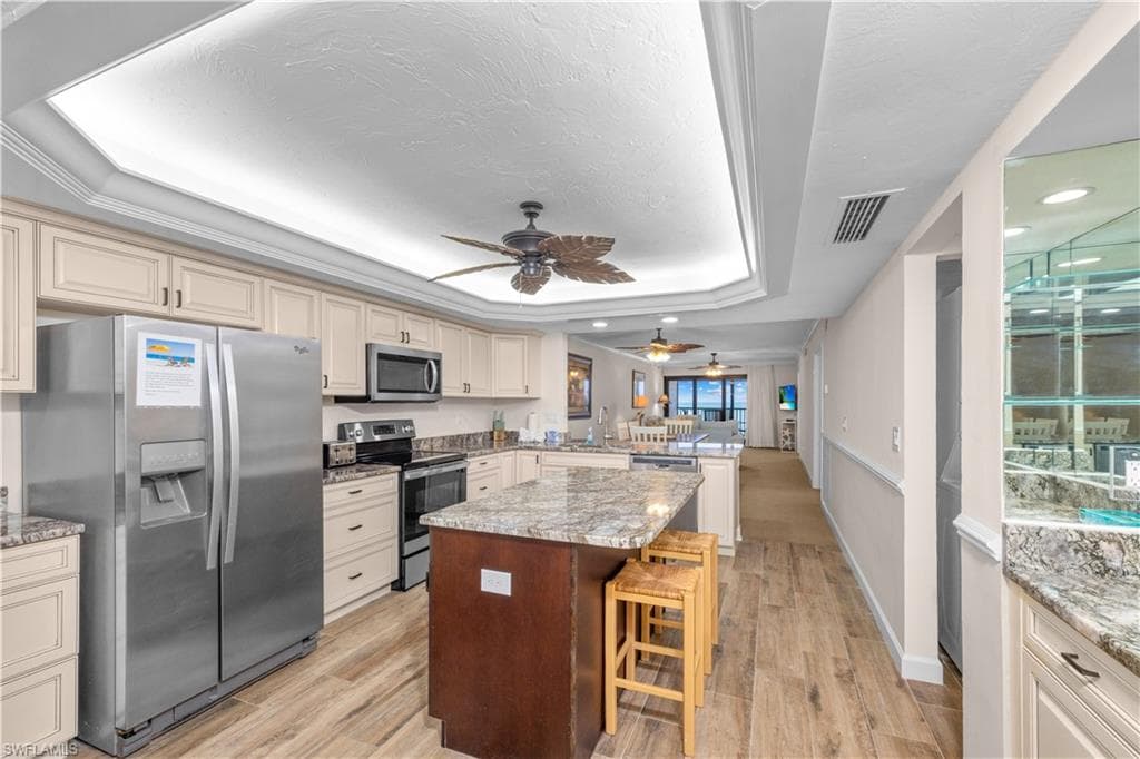 2445 Gulf Dr #44e, Sanibel, photo 2