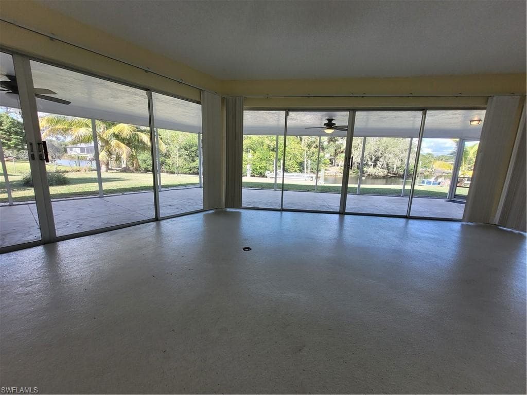 10131 Main Dr, Bonita Springs, photo 3