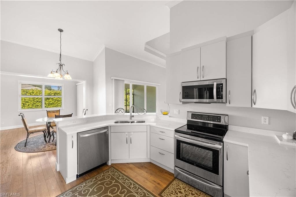9882 El Greco Cir, Bonita Springs, photo 2