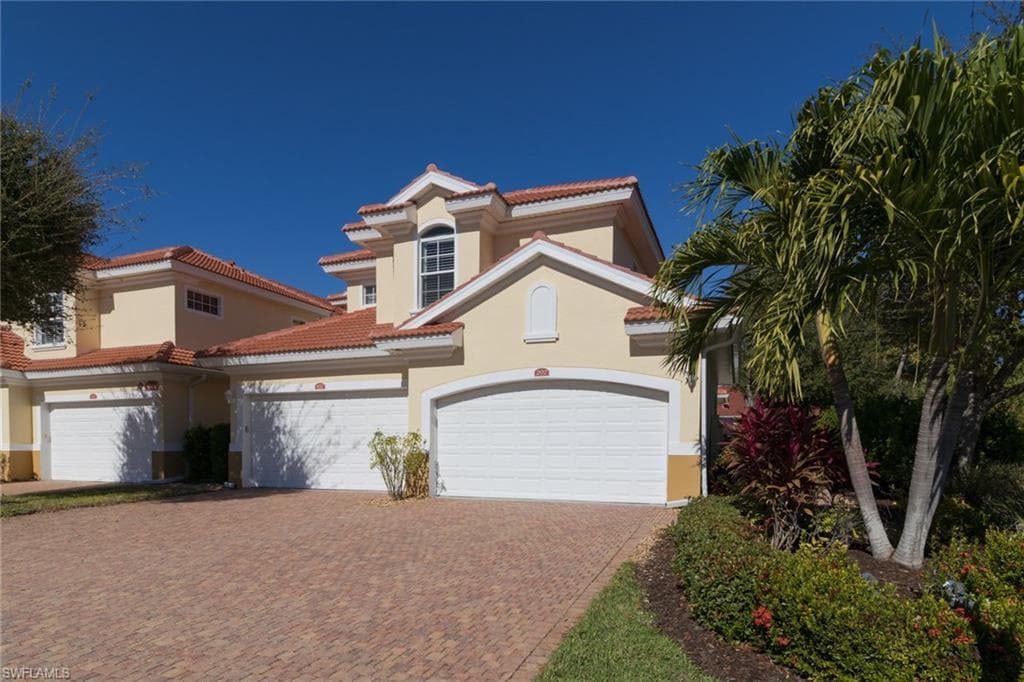 5960 Tarpon Gardens Cir #102, Cape Coral