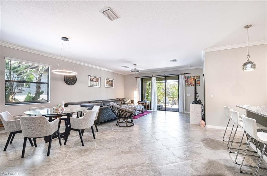 1608 Vizcaya Ln, Naples, photo 2
