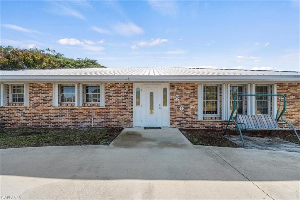 610 Avenida Del Rio, Clewiston, photo 3