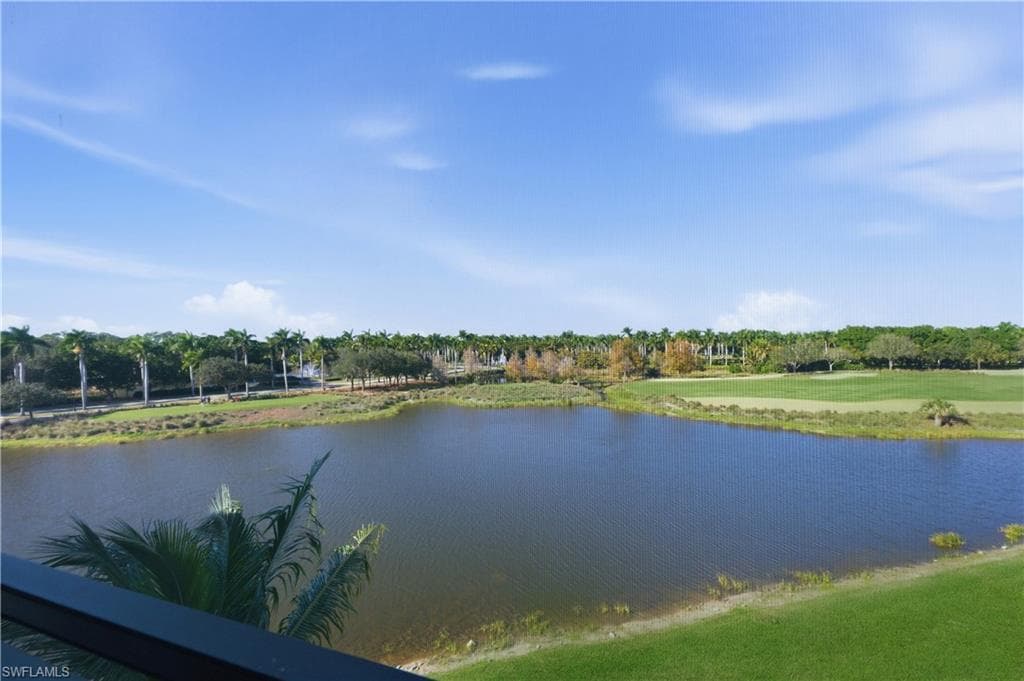 2555 Marquesa Royale Ln #1-302, Marquesa Royale