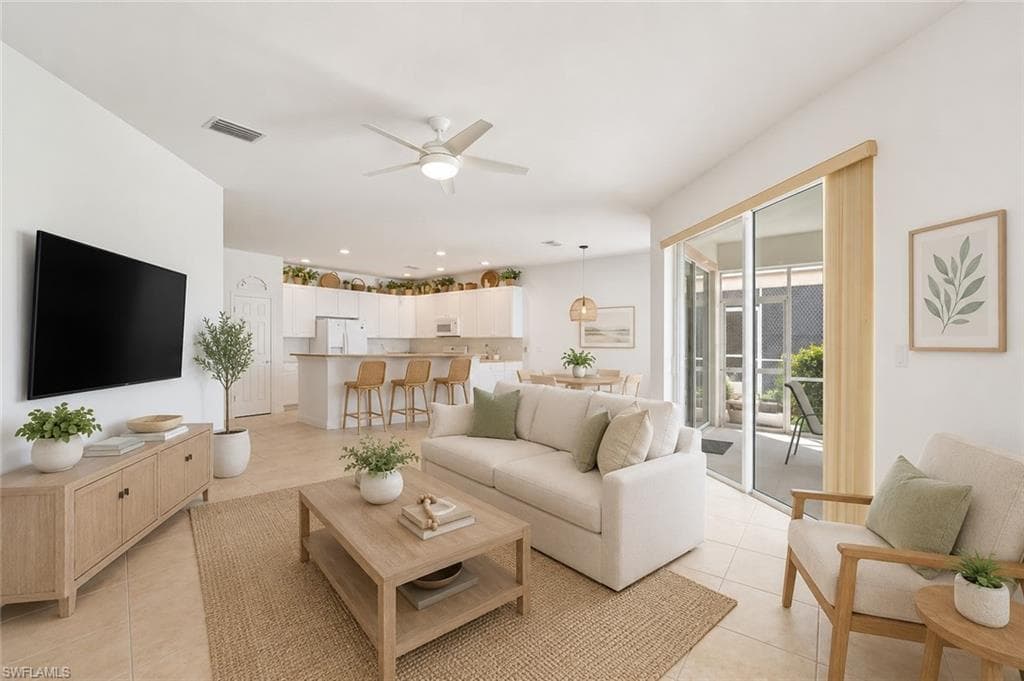 9346 Spanish Moss Way, Bonita Springs, photo 3