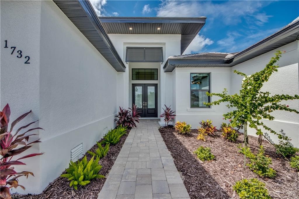 1732 40th Ter, Cape Coral, photo 2