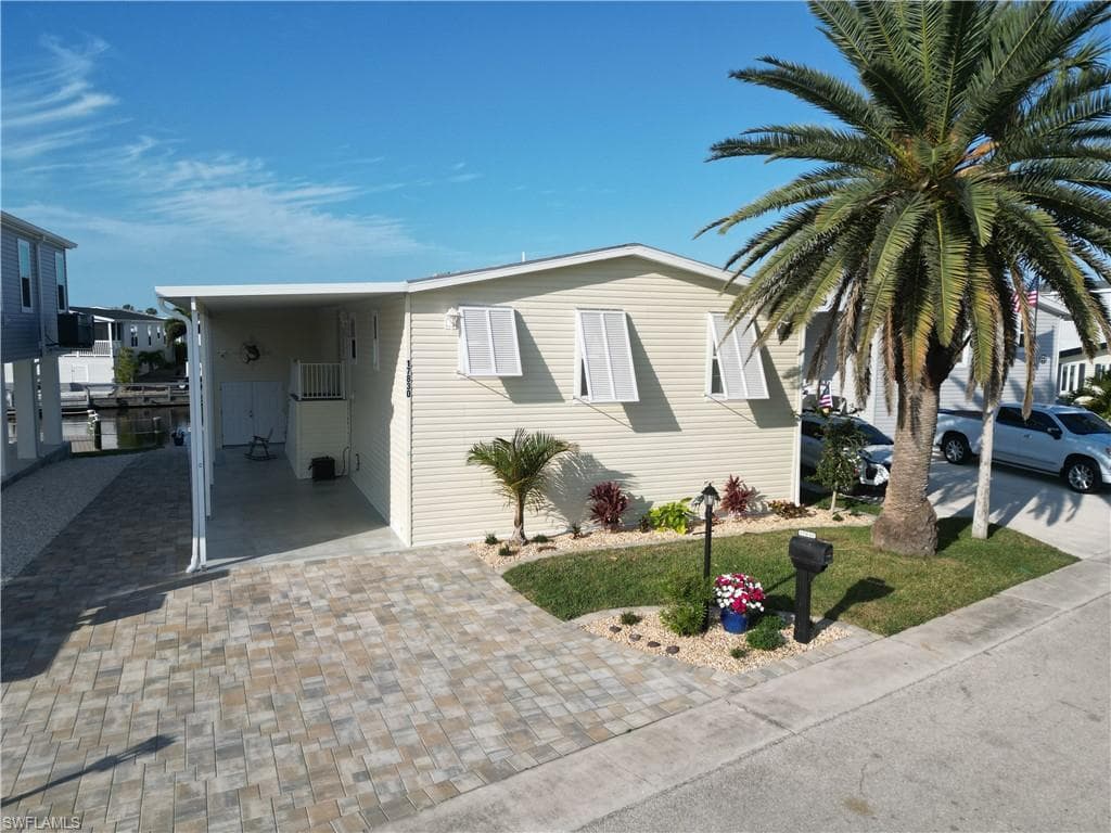 17830 Peppard Dr, Fort Myers Beach