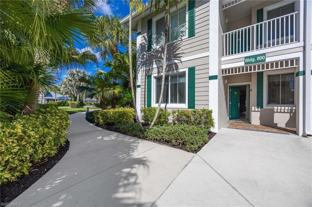 7930 Mahogany Run Ln #811, Naples, photo 3