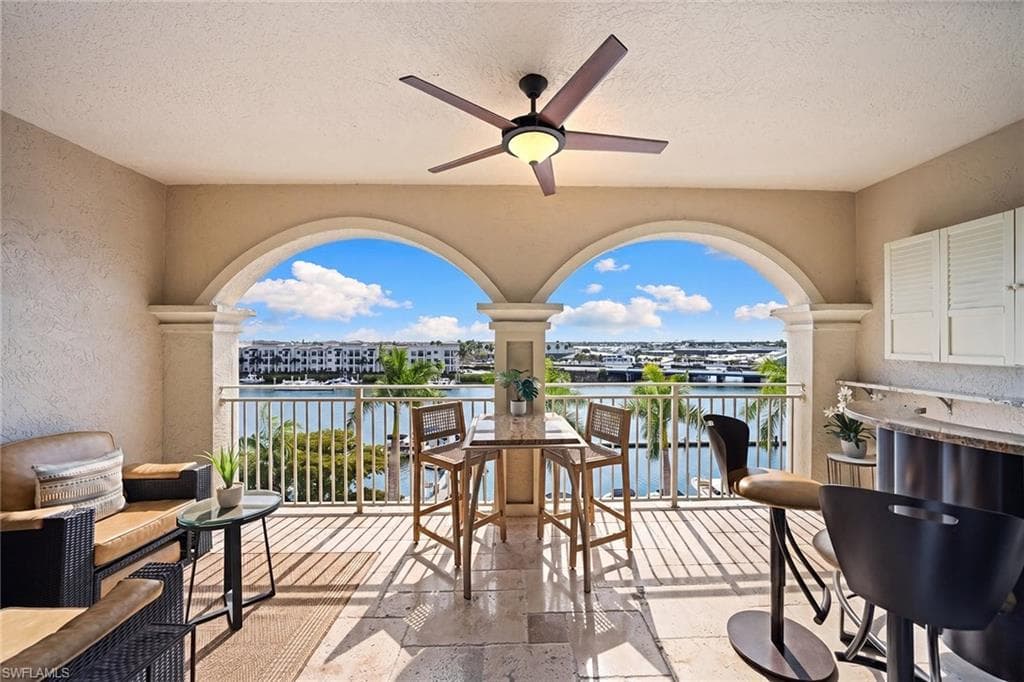 451 Bayfront Pl #5410, Naples