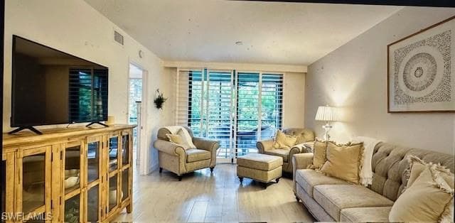 3661 Wild Pines Dr #102, Bonita Springs, photo 2
