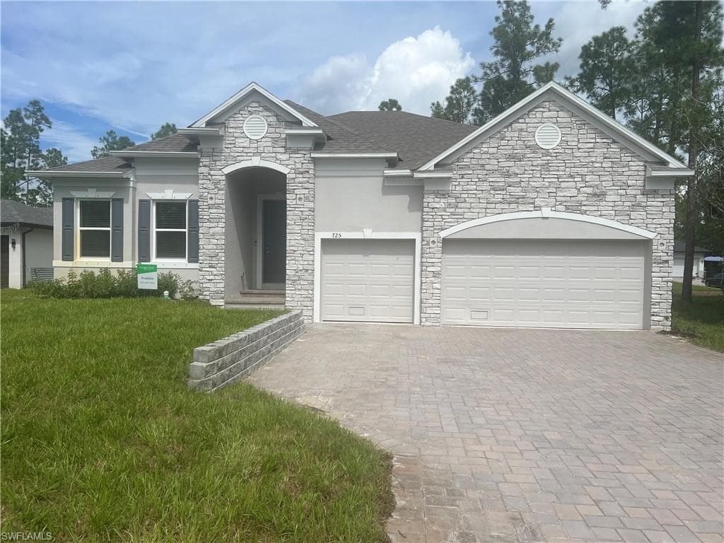 4725 24th Ave, Naples
