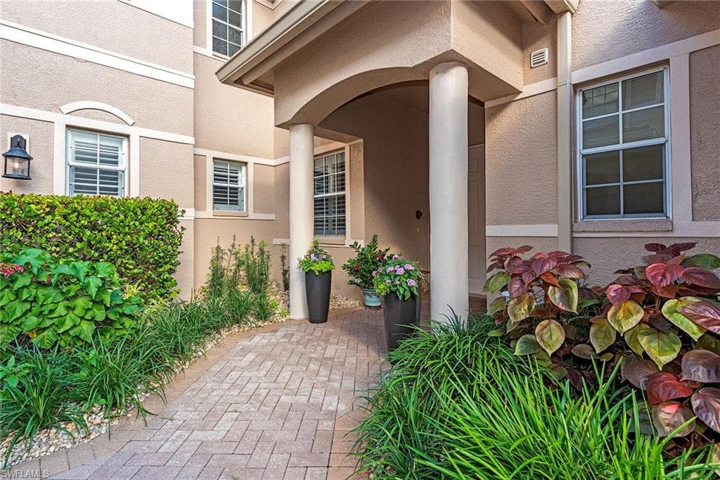 745 Regency Reserve Cir #5202, Naples, photo 2