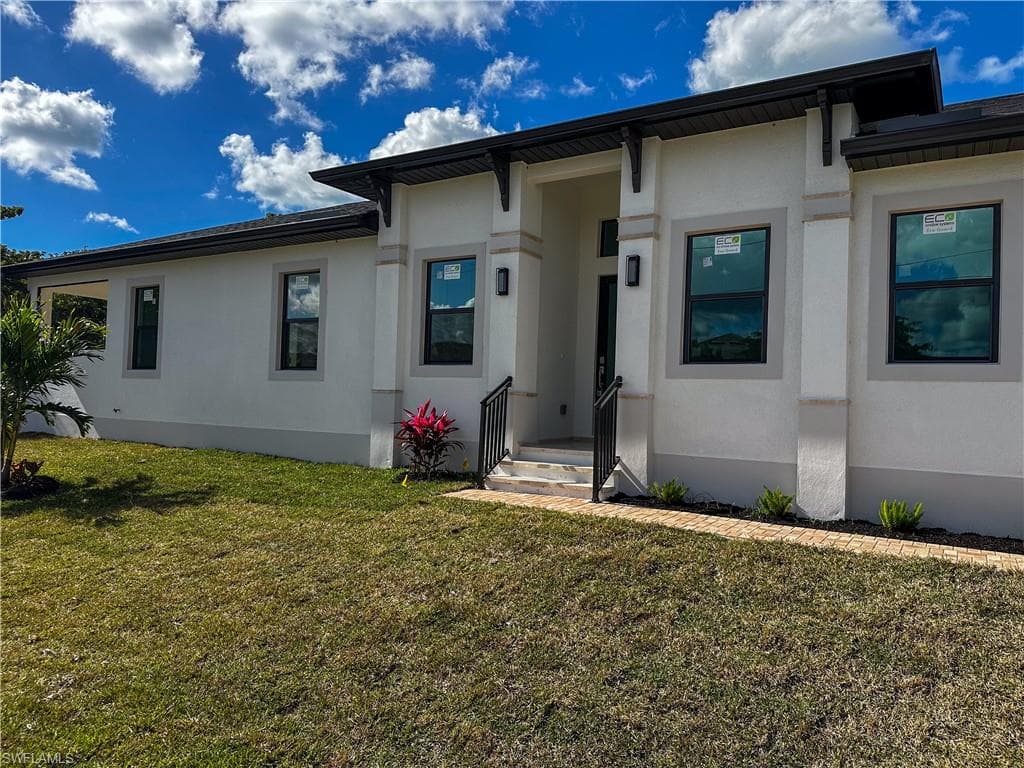 2480 Florida Ave, Naples